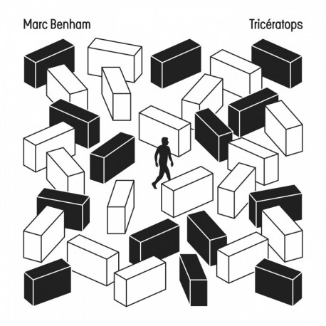 TRICÉRATOPS - MARC BENHAM